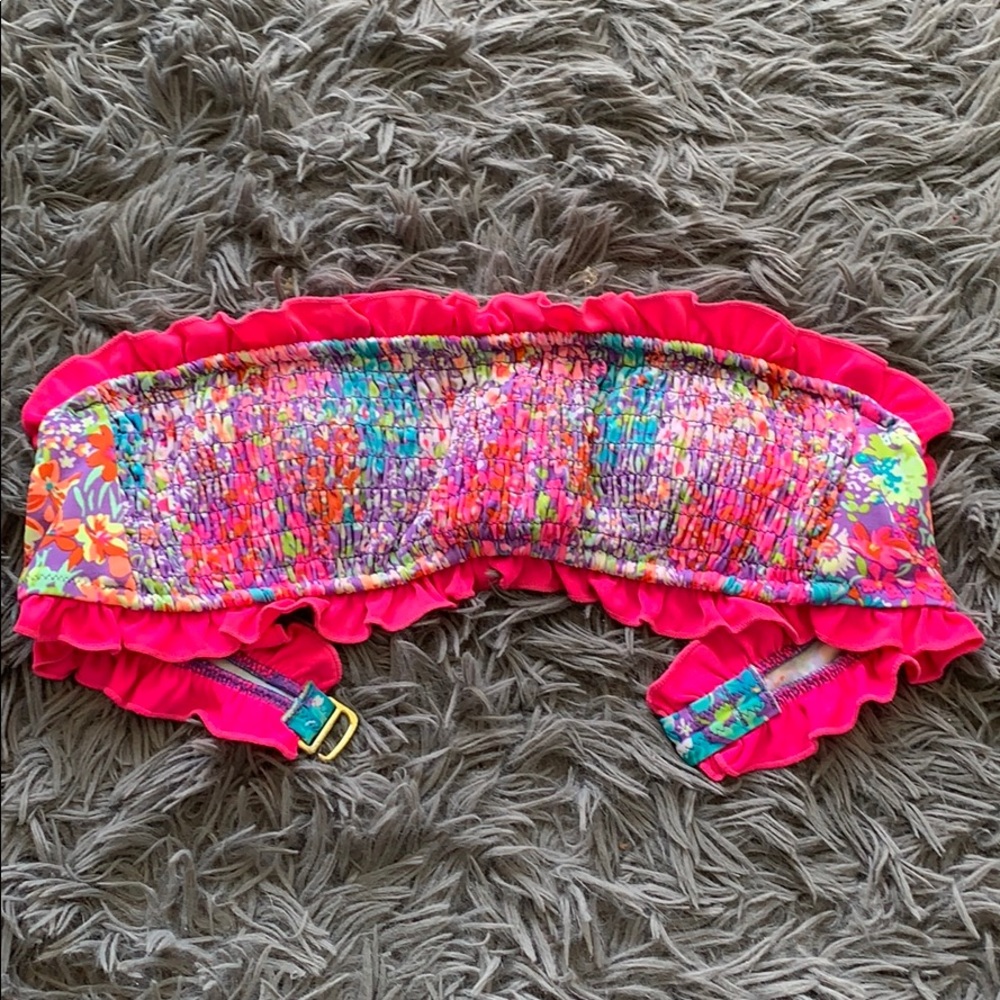 Victoria’s Secret strapless top